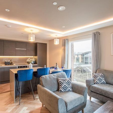 Luxury 2 Bedroom Apartment With Free Parking In The Heart Of York Exterior photo
