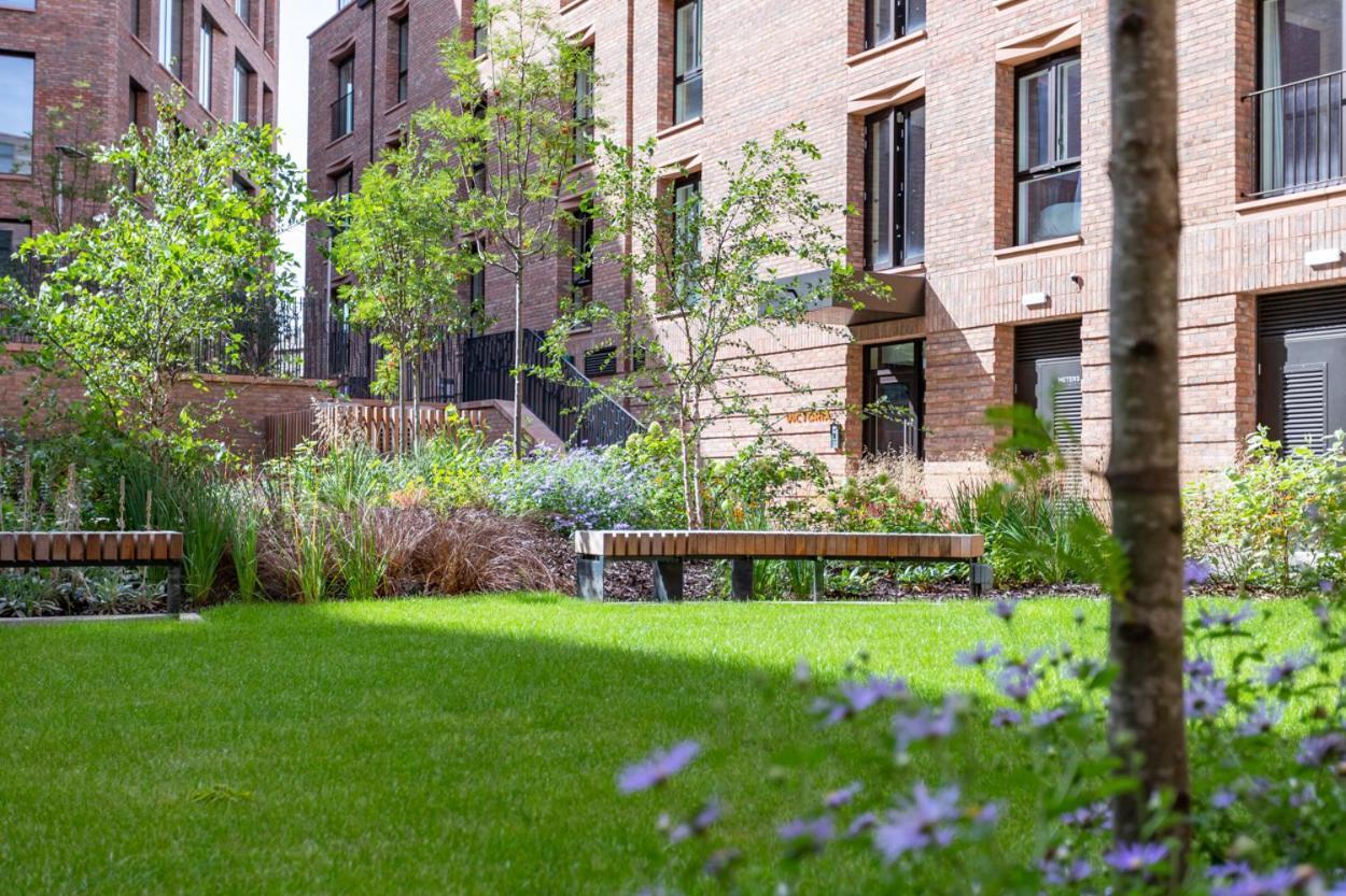 Luxury 2 Bedroom Apartment With Free Parking In The Heart Of York Exterior photo
